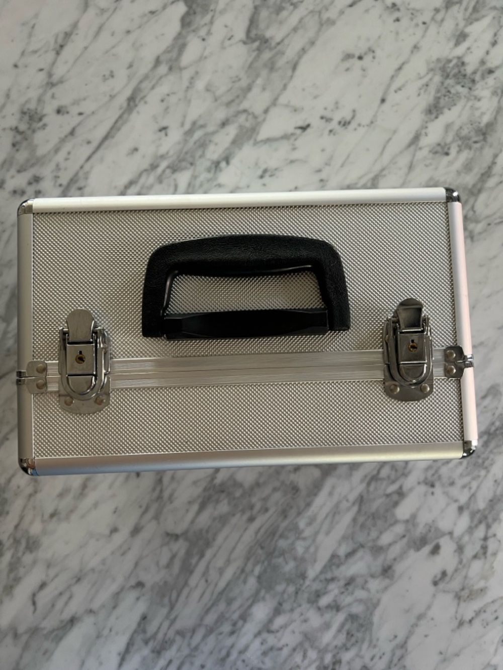 Makeup Train Case - Picture 2 of 12